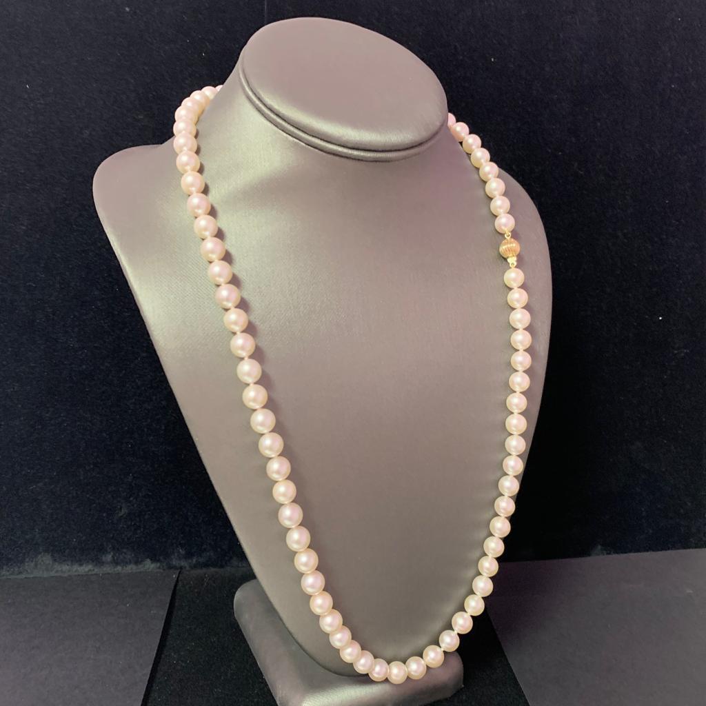 Akoya Pearl Necklace 14 Karat Yellow Gold Certified For Sale 2