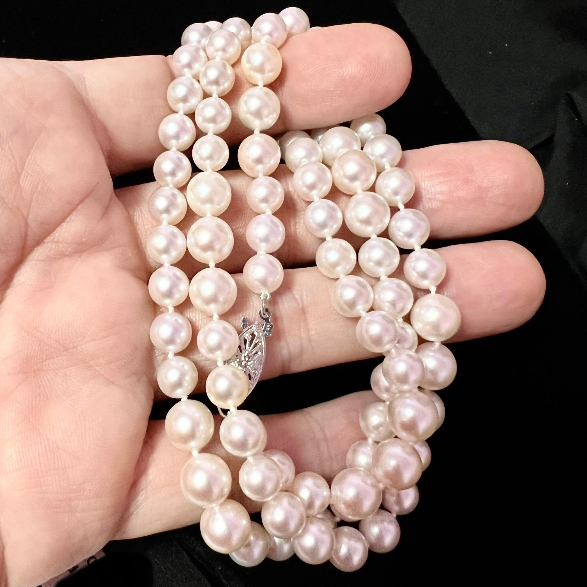 Collar de Perlas Akoya Oro Blanco 14k 8,5 mm Certificadas Corte redondo en venta