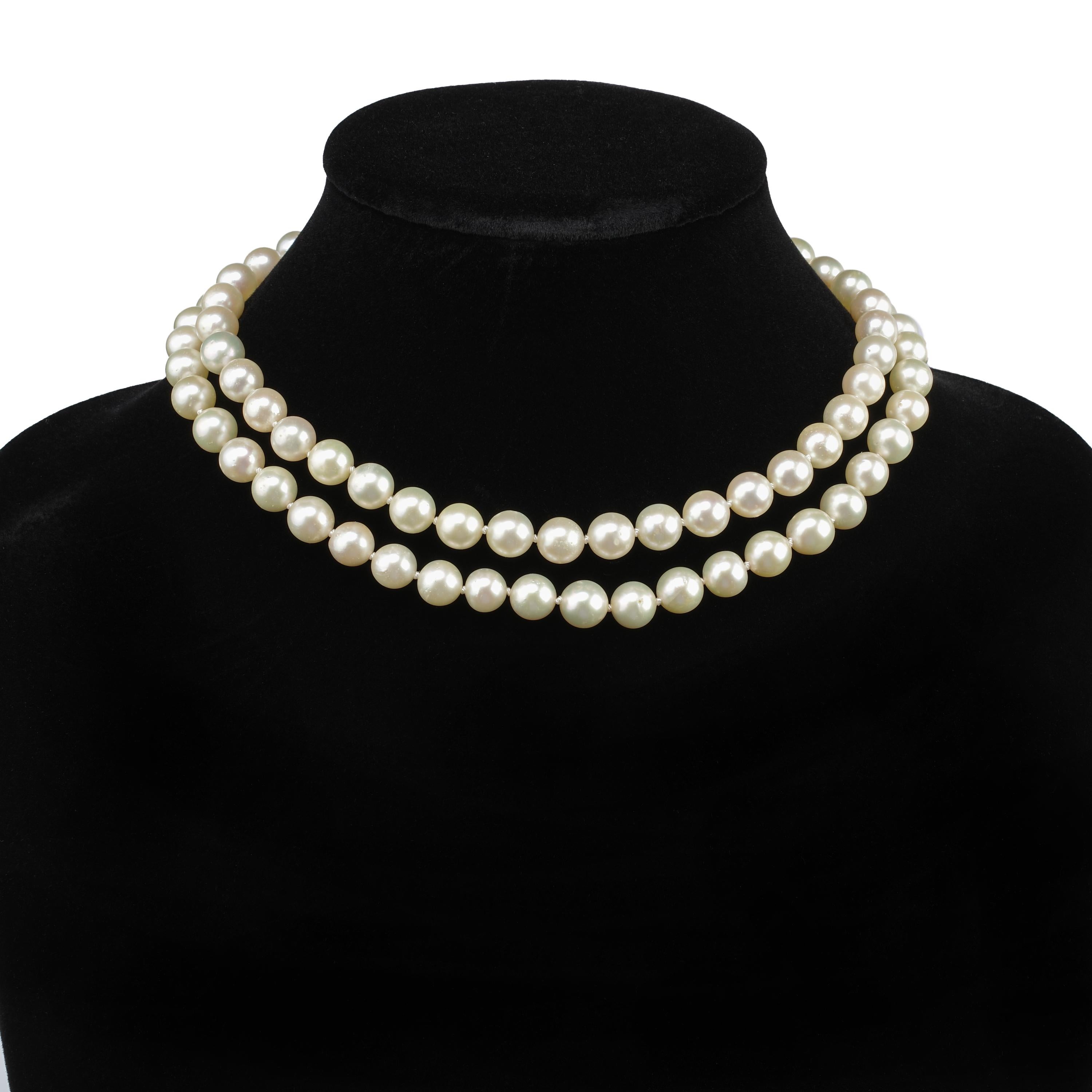 Rétro Collier de perles Akoya à double rang en vente