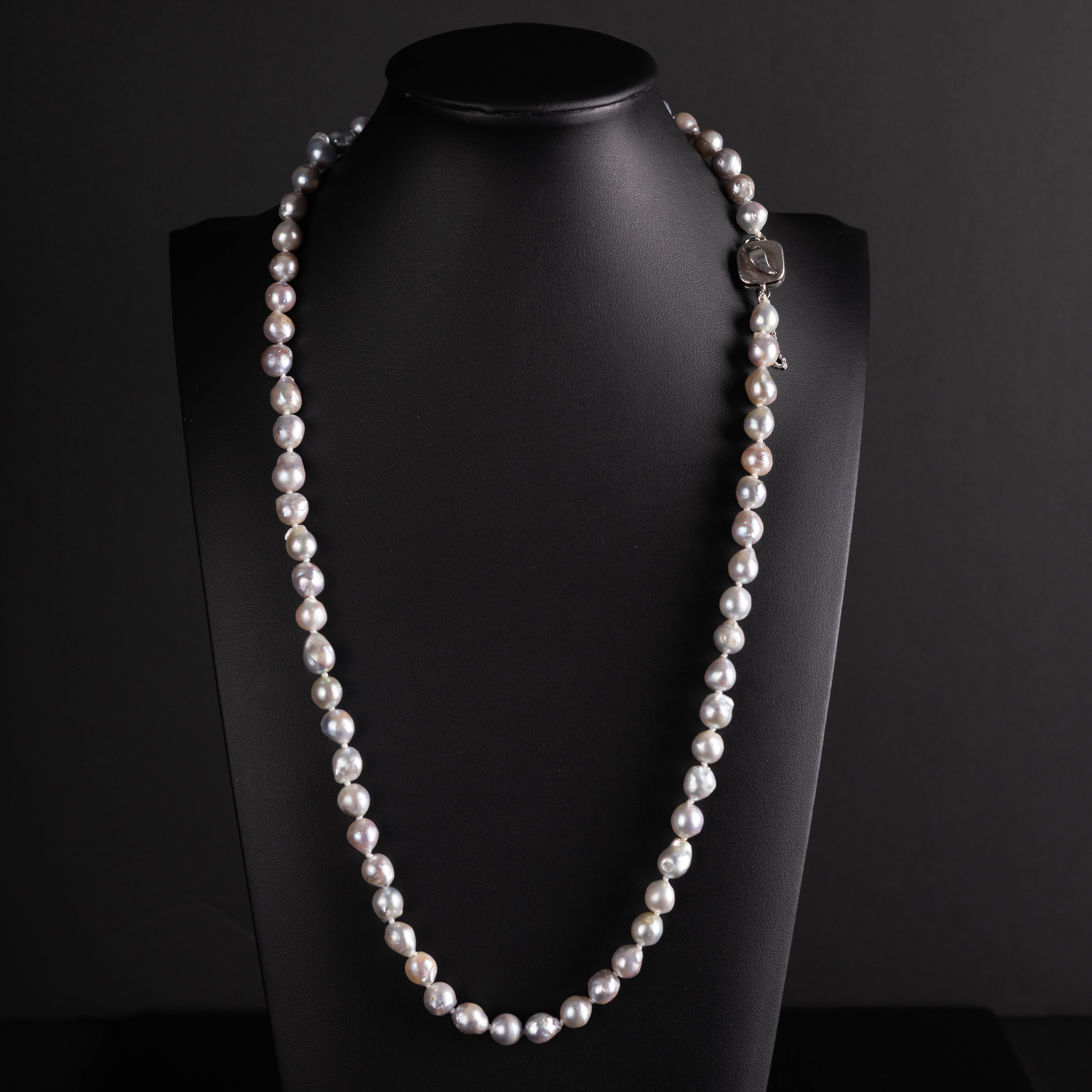 Akoya Pearl Necklace Blue Baroque Circa 1970s Unisex In Excellent Condition In Southbury, CT