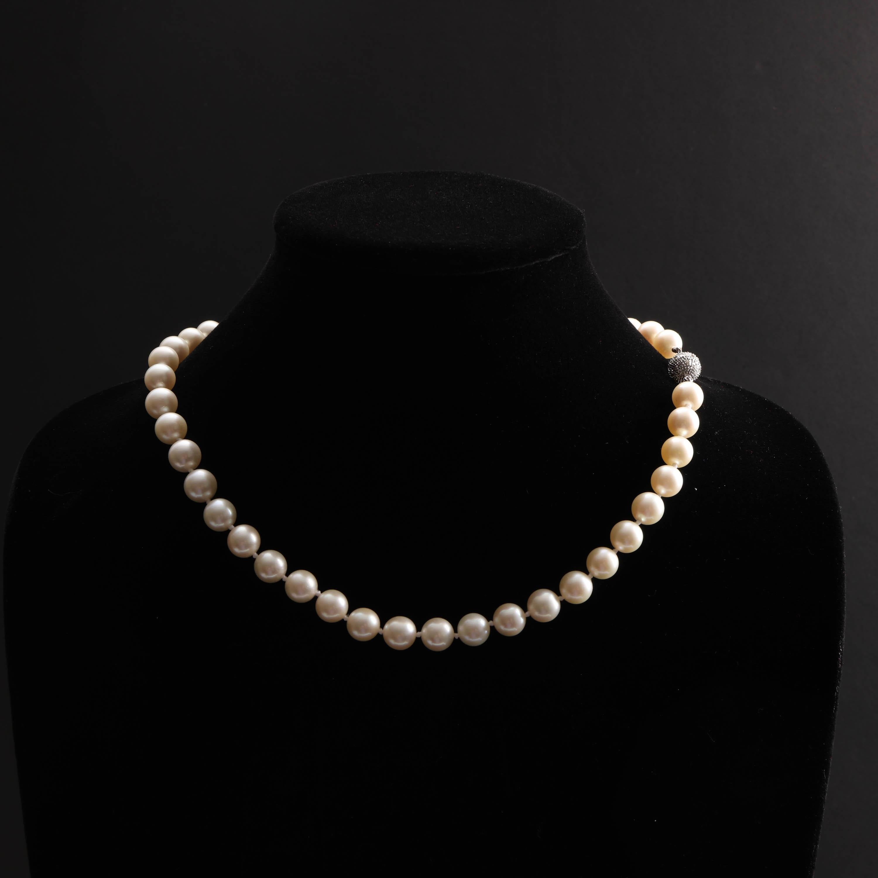 old pearl necklace value