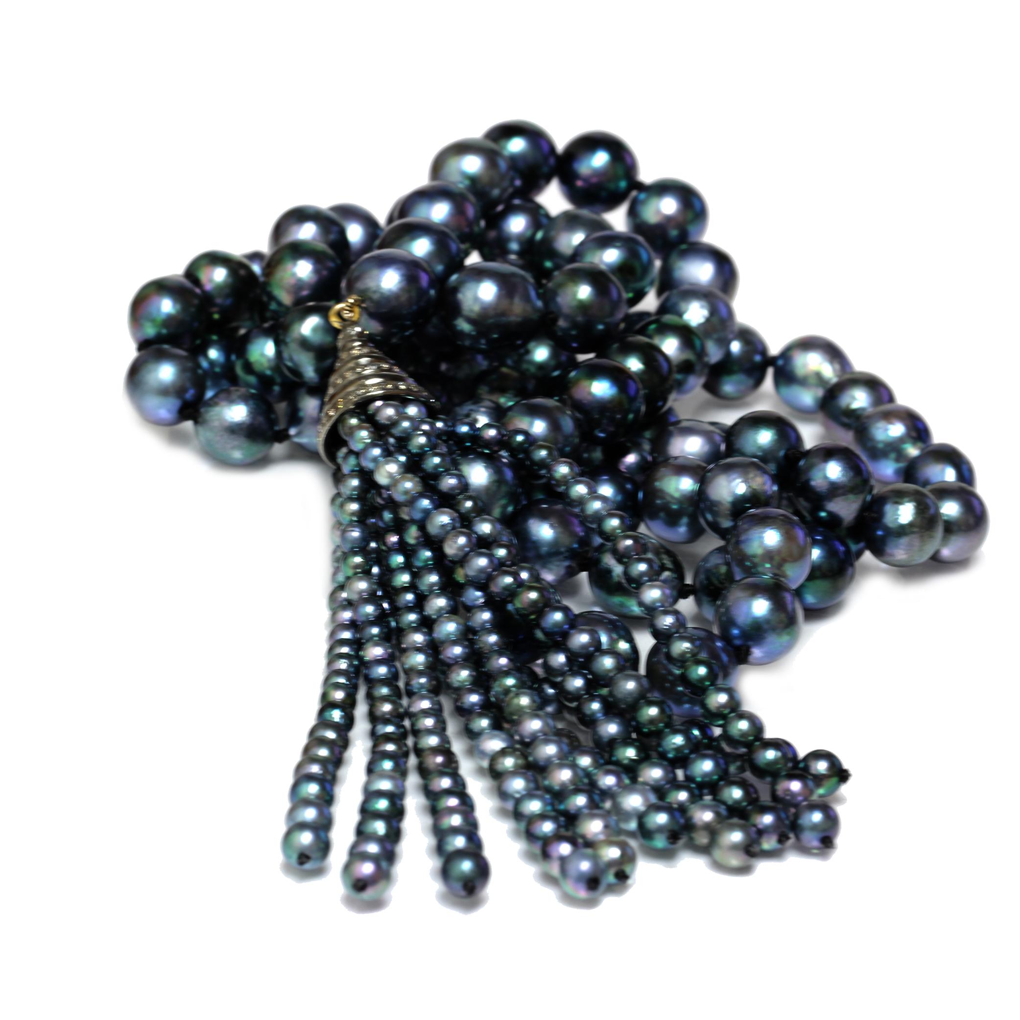 Akoya Pearl Opera Necklace with Tassel 10 - 9 MM AAA- Peacock In New Condition For Sale In Los Angeles, CA