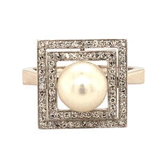 Akoya-Pearl Ring with Diamonds in White Gold