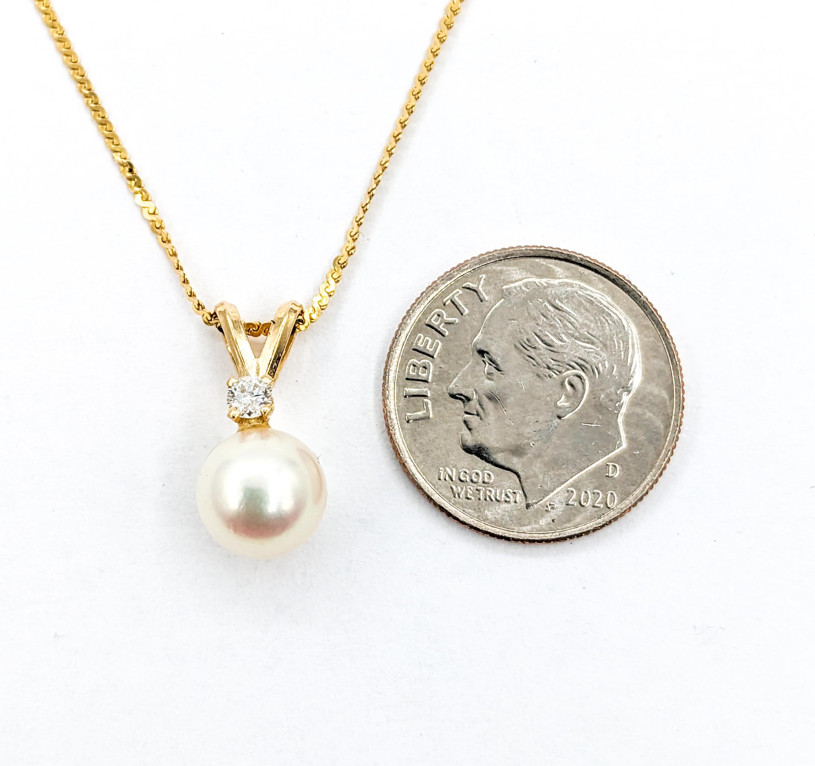 Akoya Pearl & Round Diamond Necklace Yellow Gold In Excellent Condition In Bloomington, MN
