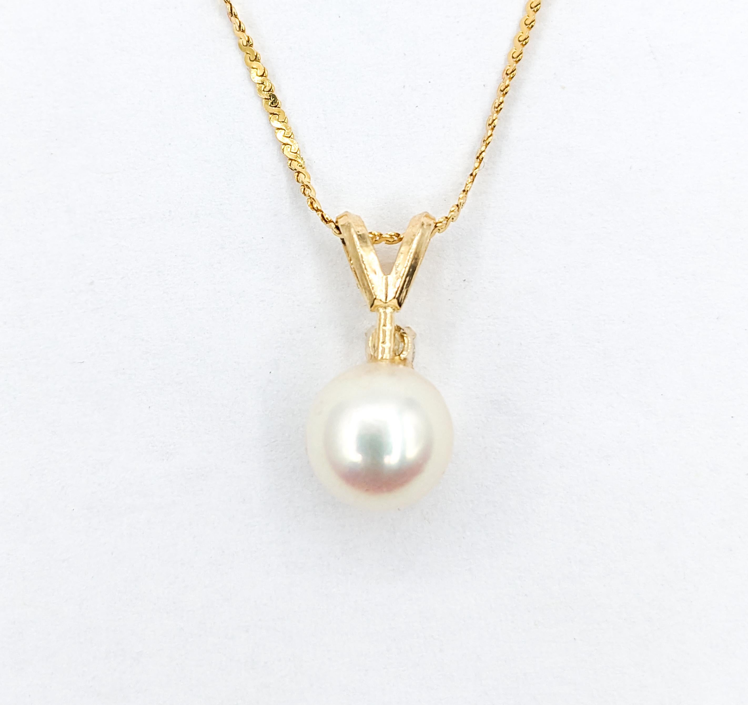 Women's Akoya Pearl & Round Diamond Necklace Yellow Gold