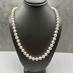 Akoya Pearl Strand Necklace 6.5–7mm 18in 14K Gold Clasp