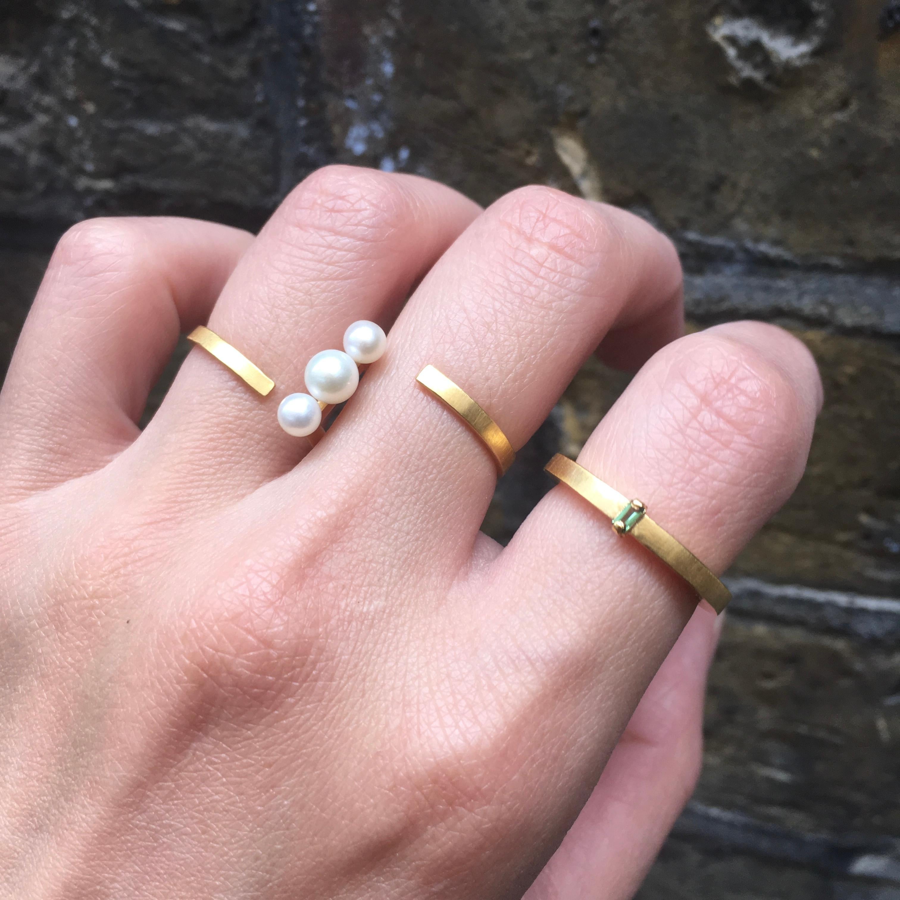 Round Cut Freshwater Pearls 18-Karat Yellow Gold Double Open Ring
