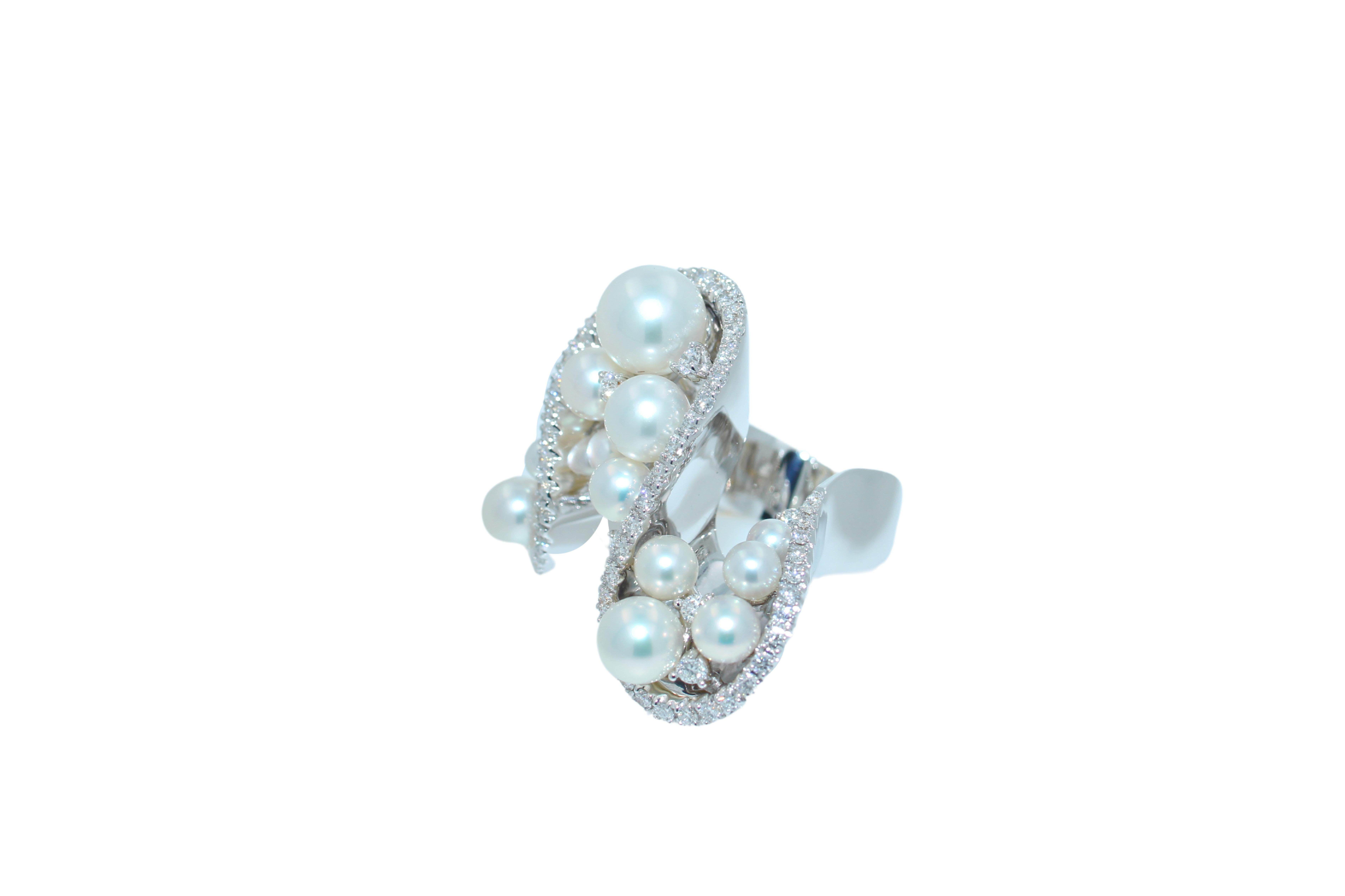 Akoya White Pearl Grape Luxury Cocktail Pave Elegant 18K White Gold Diamond Ring In New Condition For Sale In Oakton, VA