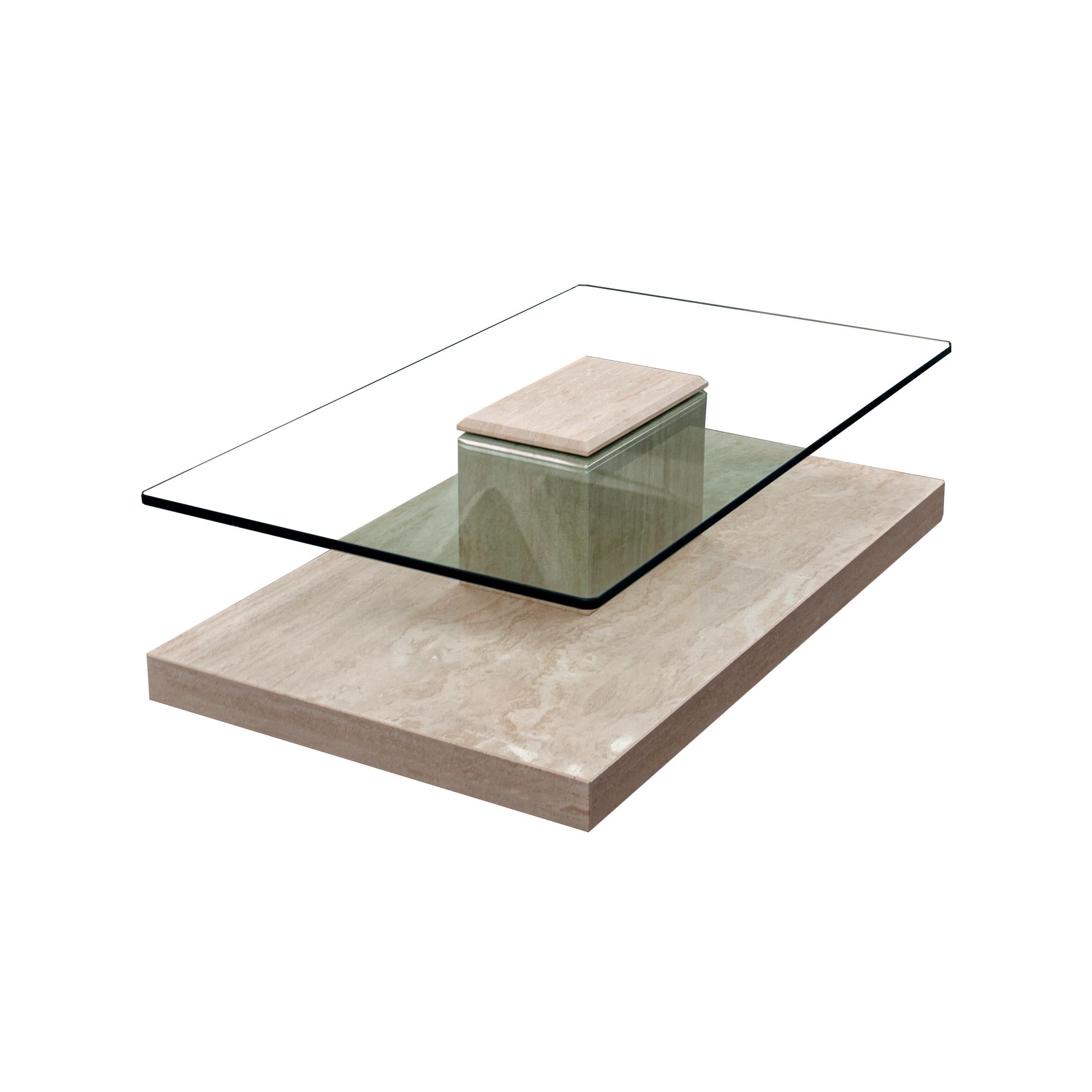 Tavolino da caffè Akra in marmo travertino e vetro Design/One in stock in vendita 1