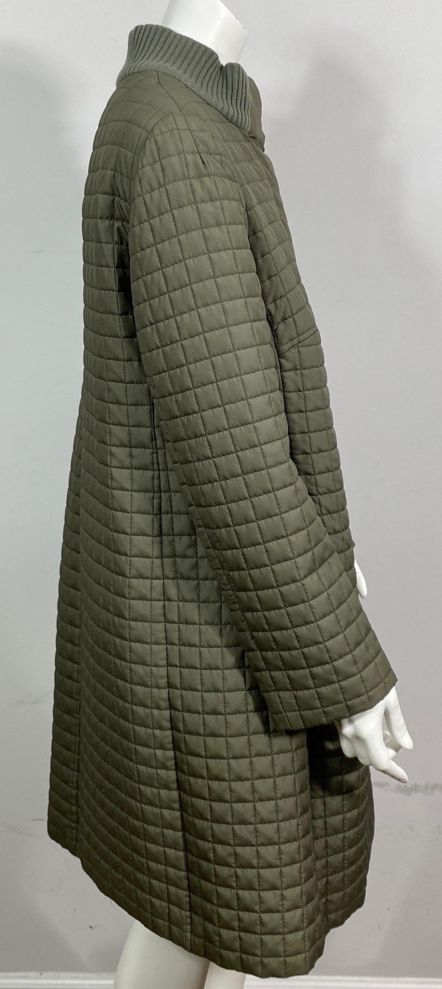 Akris 1990’s Sage Silk Quilted Puffer Coat-Size 48 For Sale 6