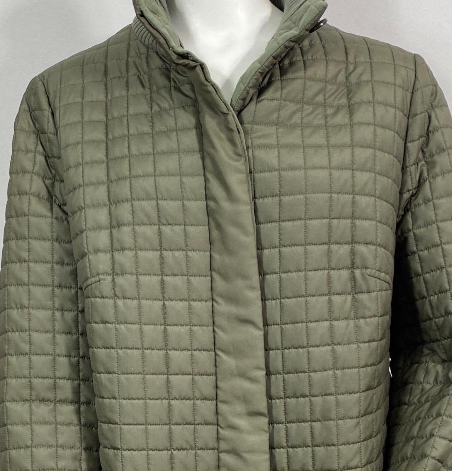 Women's or Men's Akris 1990’s Sage Silk Quilted Puffer Coat-Size 48 For Sale