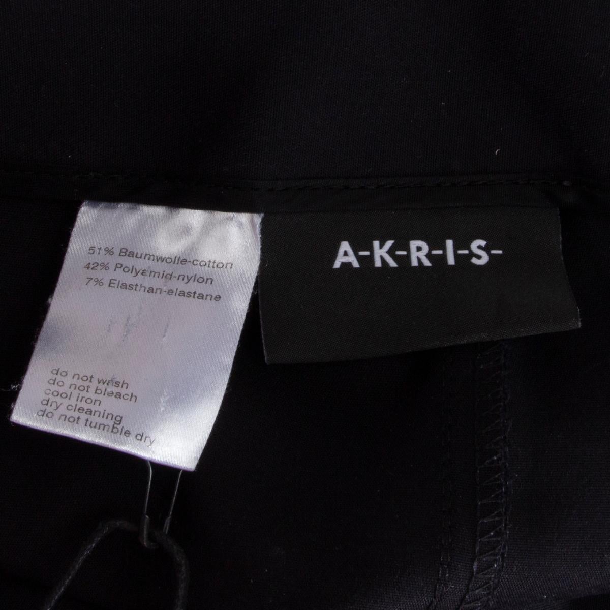 Women's AKRIS black cotton FRONT-STITCHED CIGARETTE Pants 36 S For Sale