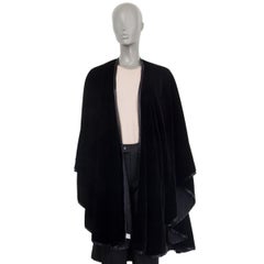 AKRIS schwarzer Samt Cape Mantel Jacke Einheitsgröße