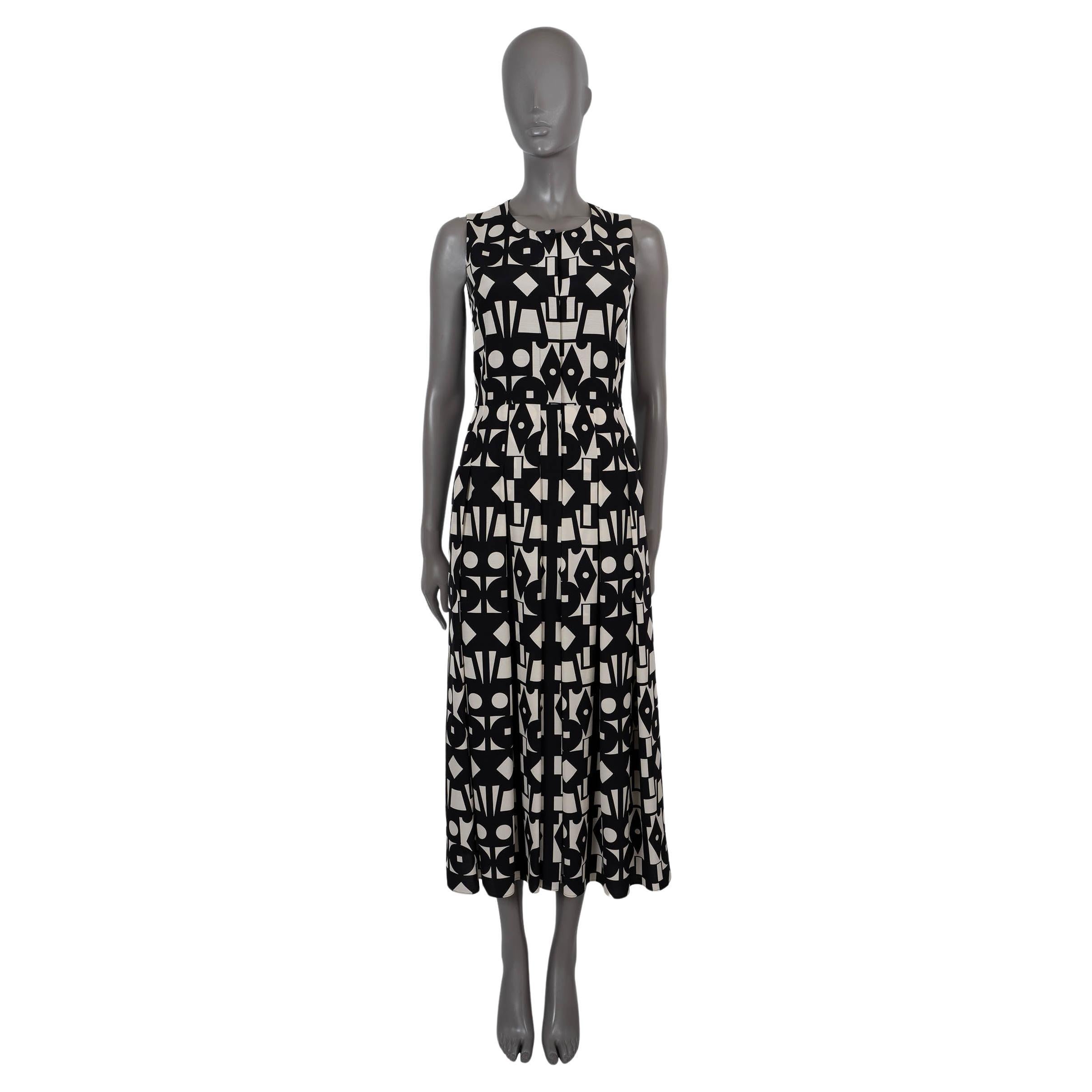 Akris in lana bianca e nera 2024 GEOMETRIC VOILE MIDI Dress 34 XS in vendita
