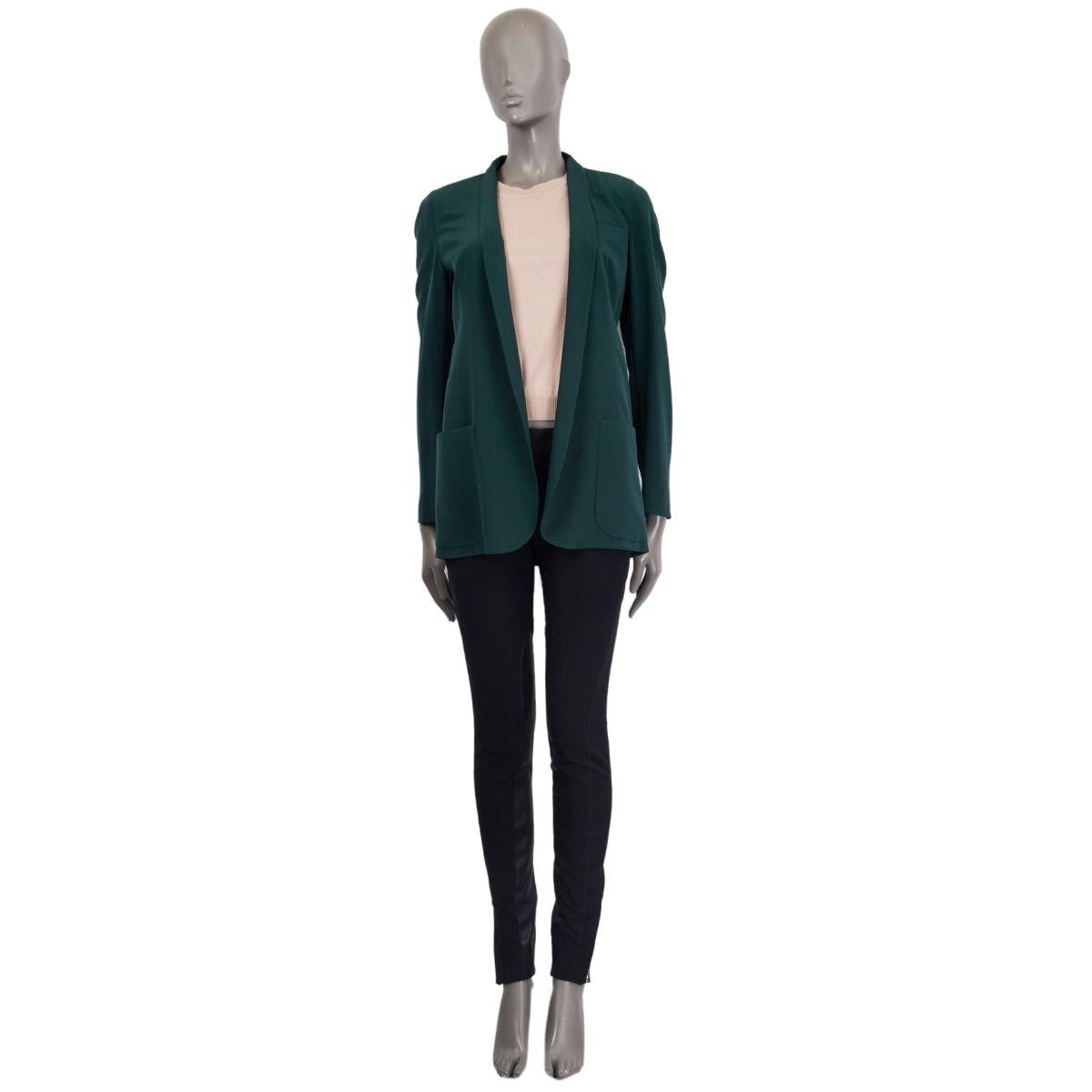 100% authentic Akris shawl-collar blazer in forest green mulberry silk (100%) with two front slip pocket. Lined in viscose. Has been worn and is in excellent condition. 

Measurements
Tag Size	36
Size	S
Shoulder Width	38cm (14.8in)
Bust From	88cm