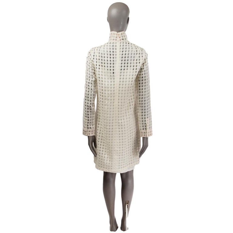 AKRIS ivory wool OPEN WEAVE GAUZE HIGH NECK Dress 38 M For Sale at 1stDibs AKRIS ivory wool OPEN WEAVE GAUZE HIGH NECK Dress 38 M For Sale at 1stDibs