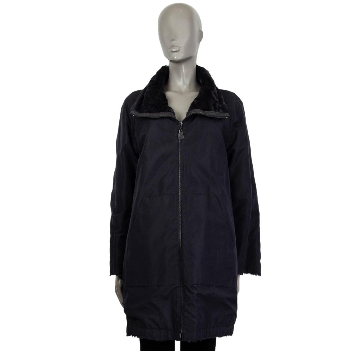 Women's AKRIS midnight blue viscose & SHEARLING REVERSIBLE Coat Jacket 34 XS For Sale