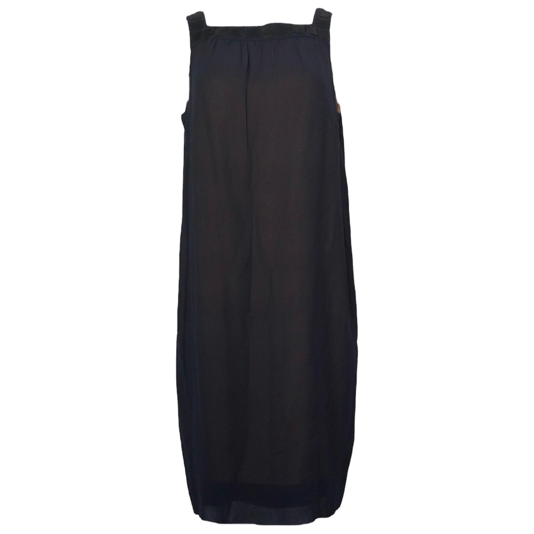 Akris, robe midi sans manches en soie bleu marine en vente