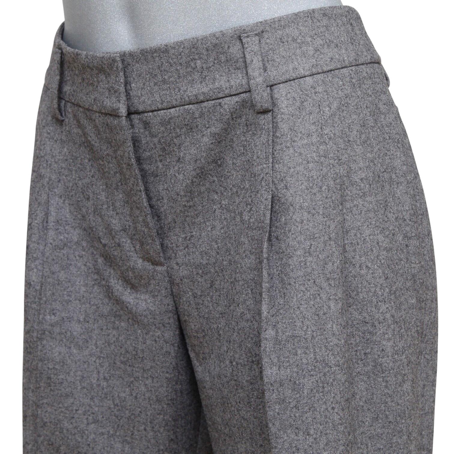 AKRIS PUNTO Pantalon gris à jambes droites et poches plissées en laine avec fermeture éclair Taille US 10 F 42 en vente 1
