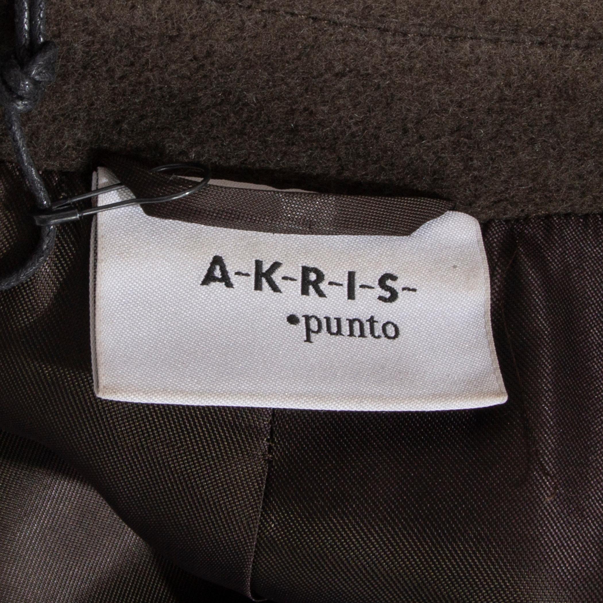 AKRIS PUNTO grey wool & angora CLASSIC Coat Jacket 38 M In Excellent Condition In Zürich, CH