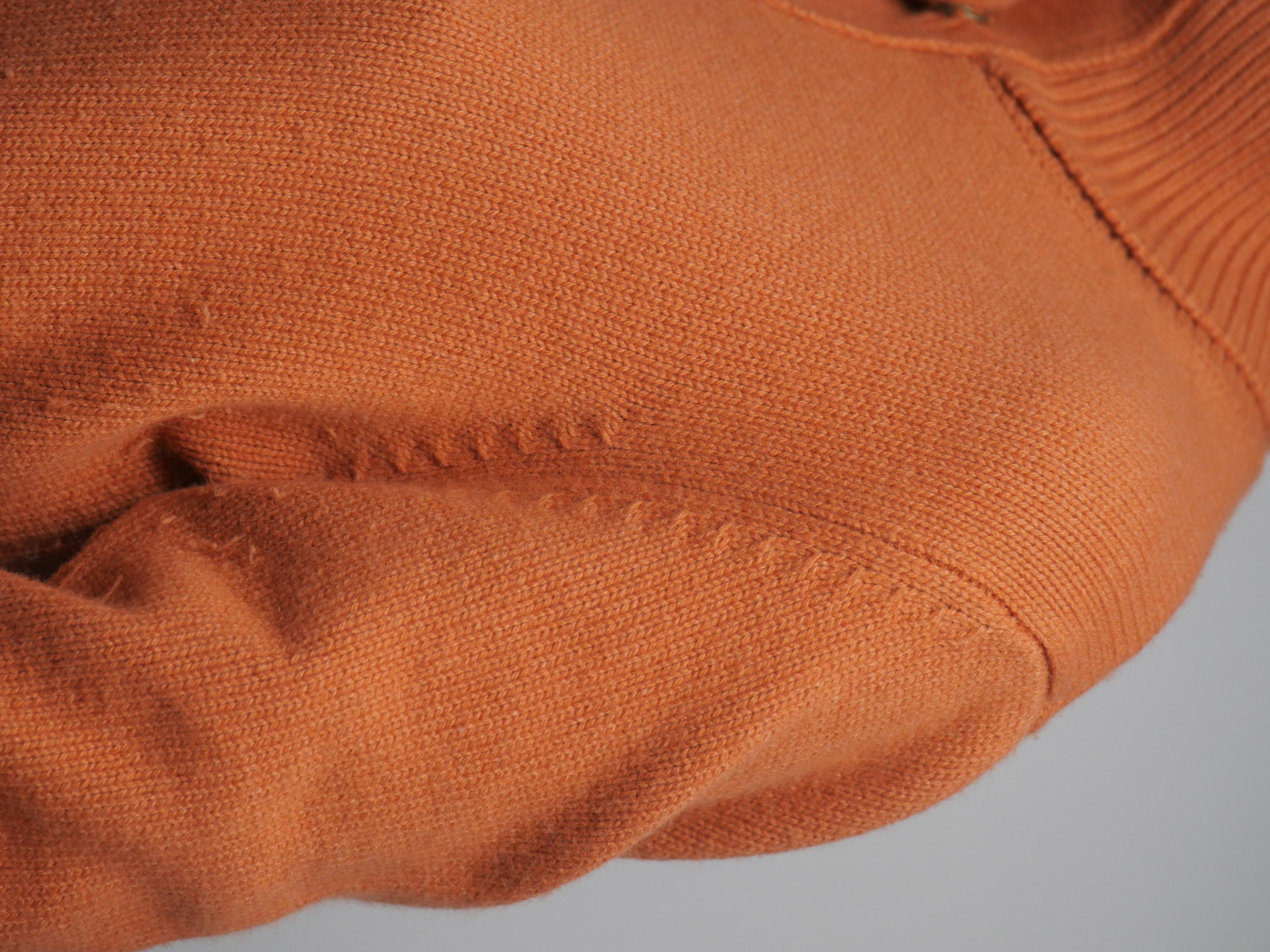 Akris Punto Size 10 Orange Wool Button Down Turtle Neck Sweater In Good Condition In Bridgehampton, NY