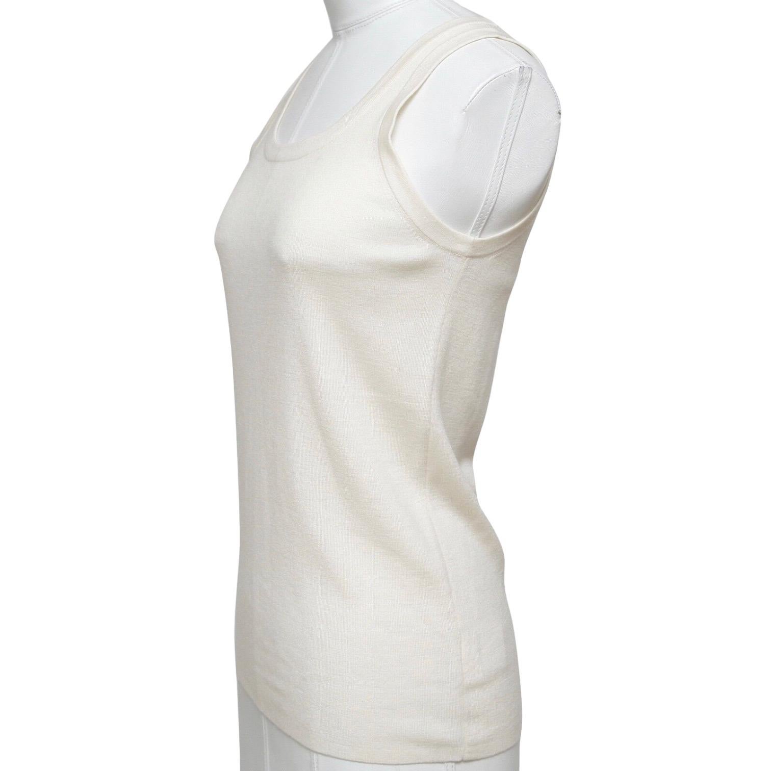 AKRIS PUNTO Sleeveless Top Sweater Knit Shirt Shell Wool Cream Sz 8 40 BNWT In New Condition For Sale In Hollywood, FL