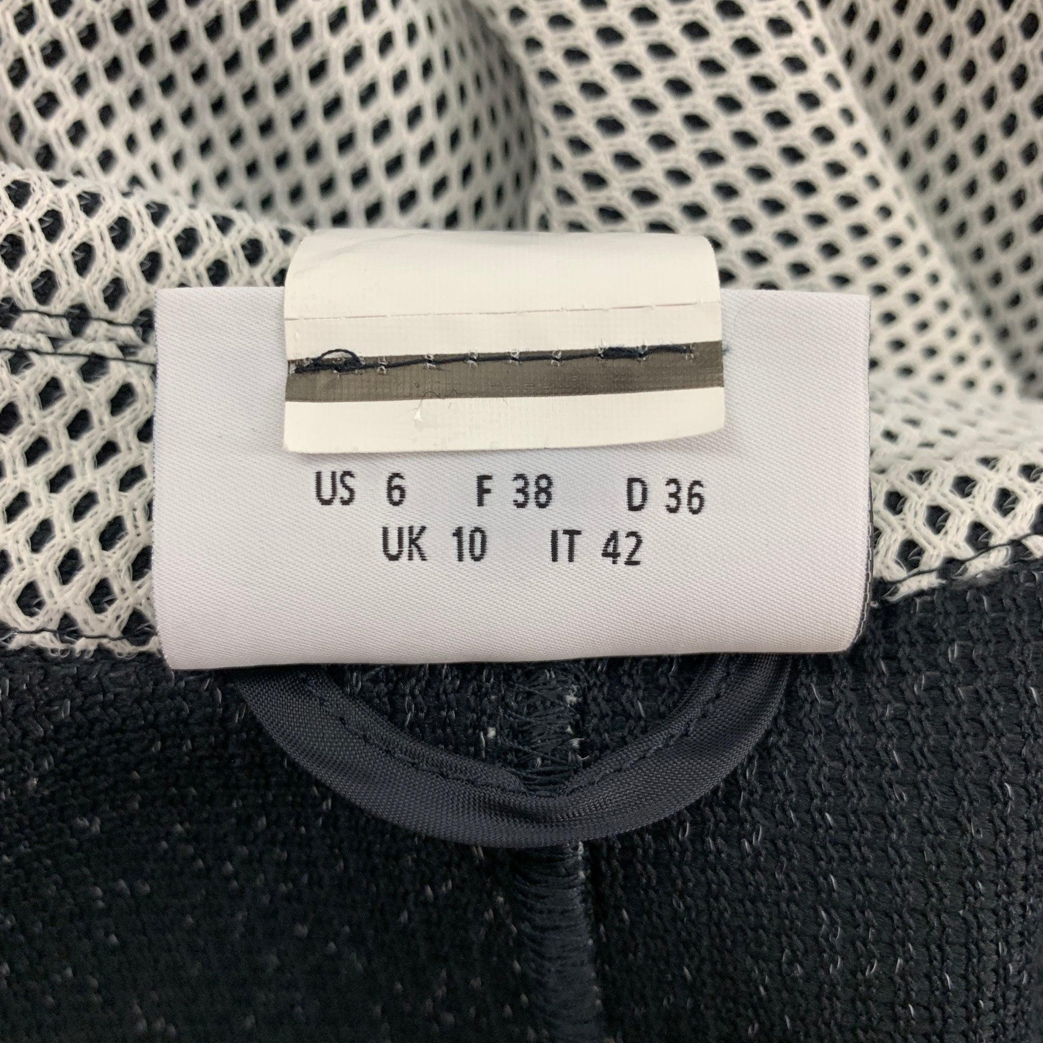AKRIS Size 6 White & Navy Mesh Polyester/ Nylon Jacket 1