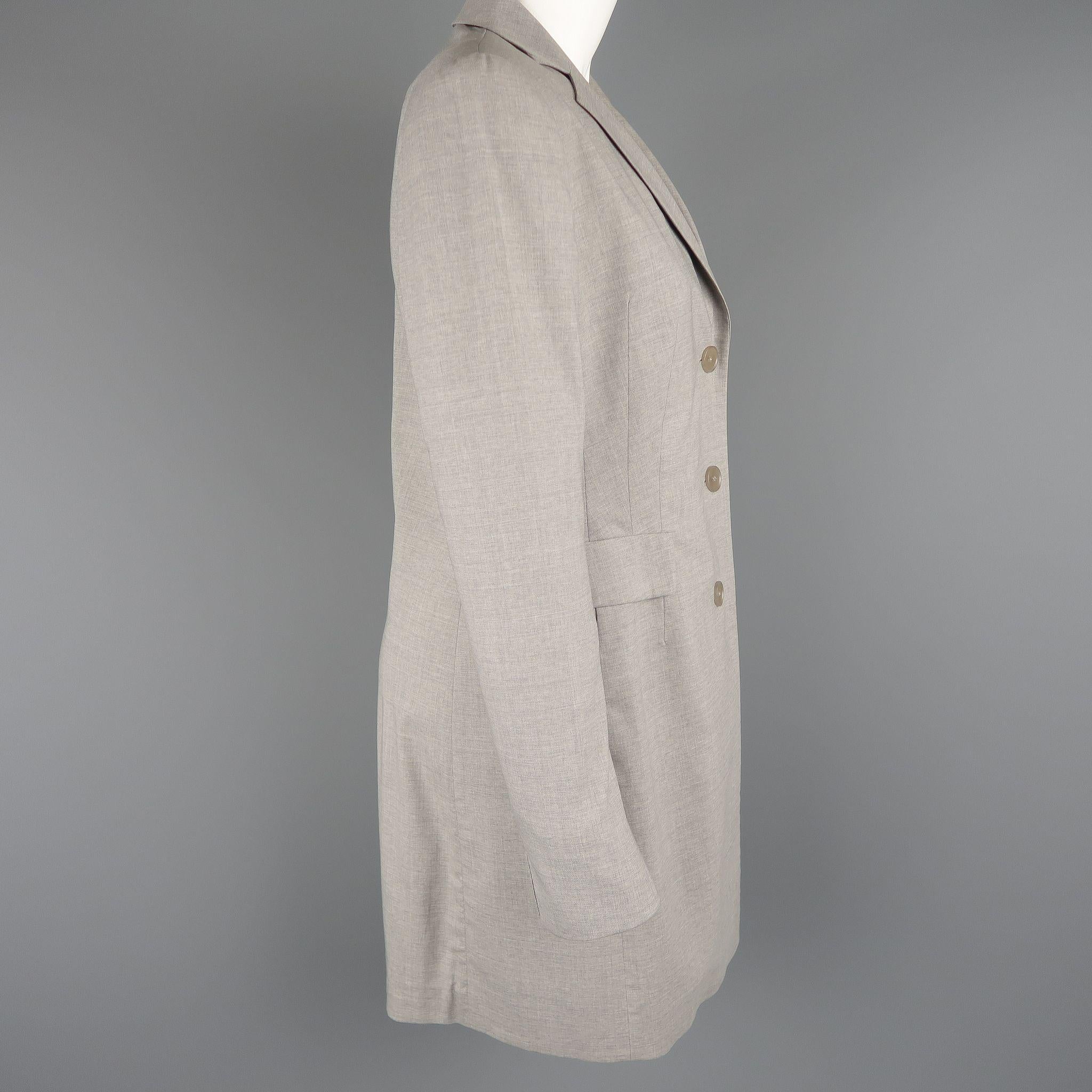 Women's AKRIS Size US 6 Light Heather Gray Notch Lapel Three Button Long Coat