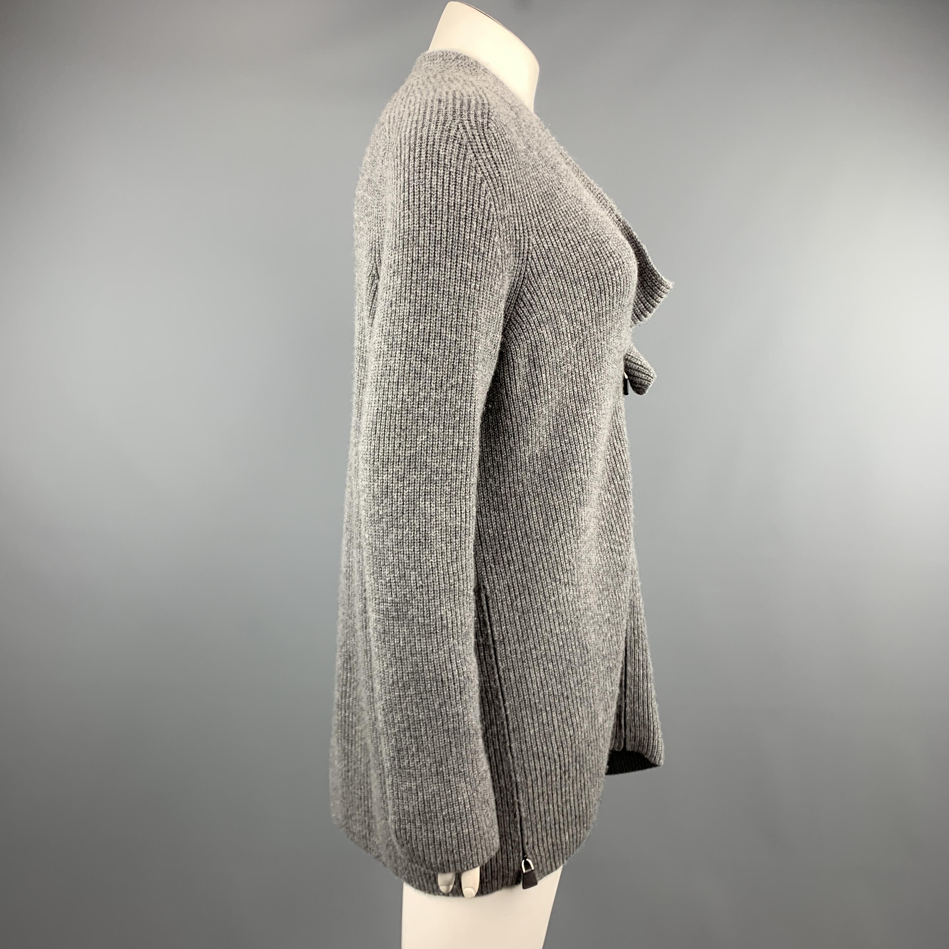 AKRIS Size XL Grey STretch Cashmere Chunky Oversized V Neck Zip Knot Sweater In Excellent Condition In San Francisco, CA