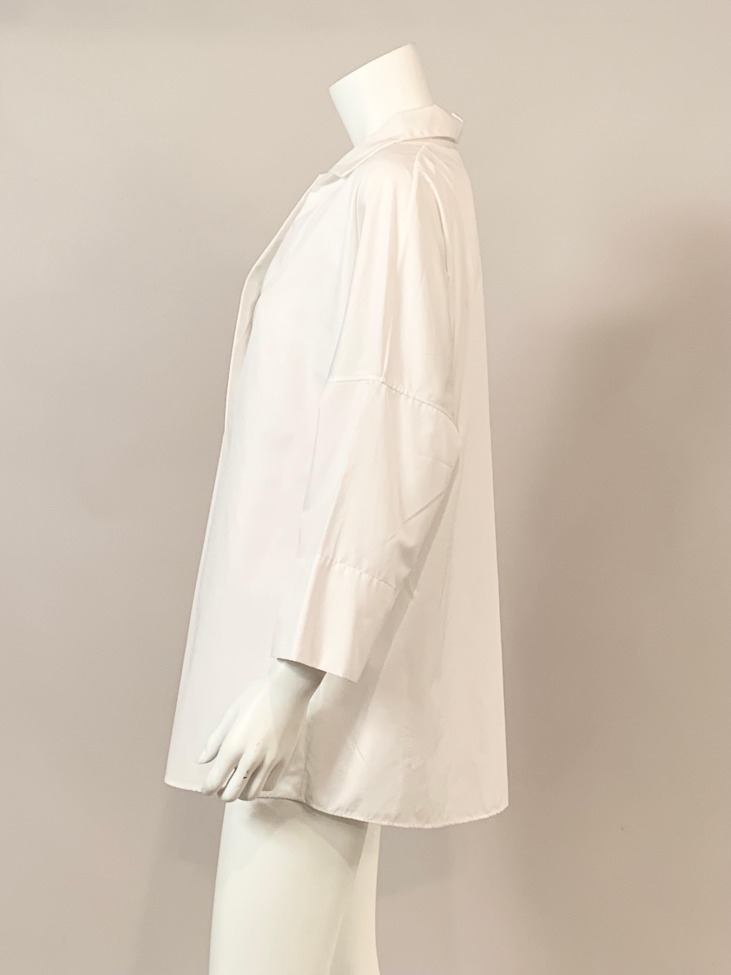 Akris White Cotton Tunic with Original Tags  Never Worn In New Condition For Sale In New Hope, PA