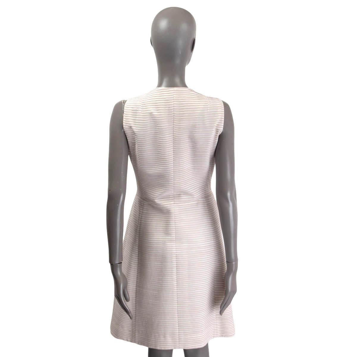 AKRIS white & pink silk STRIPED WRAP Dress 38 M In Excellent Condition For Sale In Zürich, CH