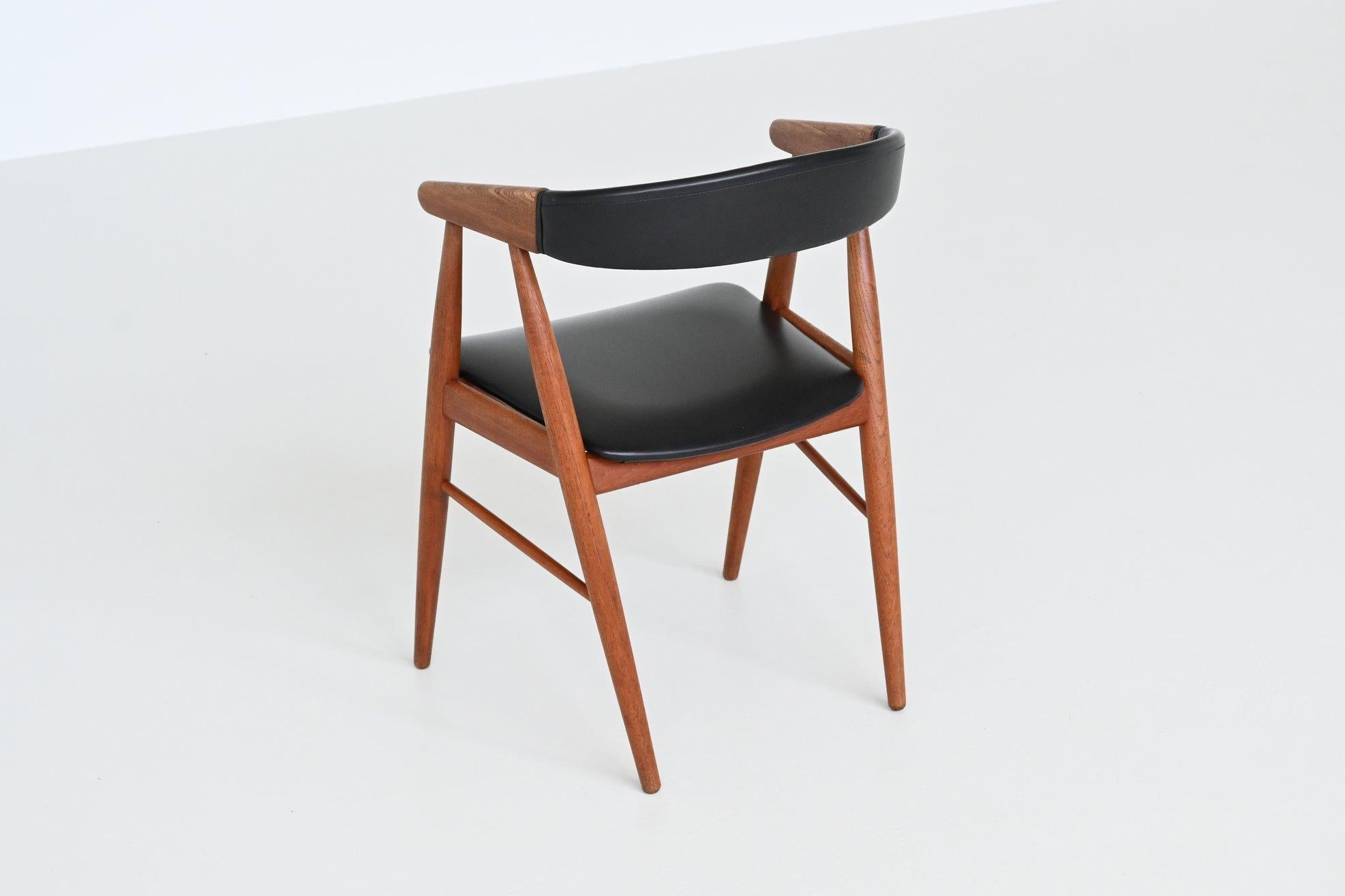 Aksel Bender Madsen and Ejnar Larsen dining chairs in teak Denmark 1960 For Sale 13