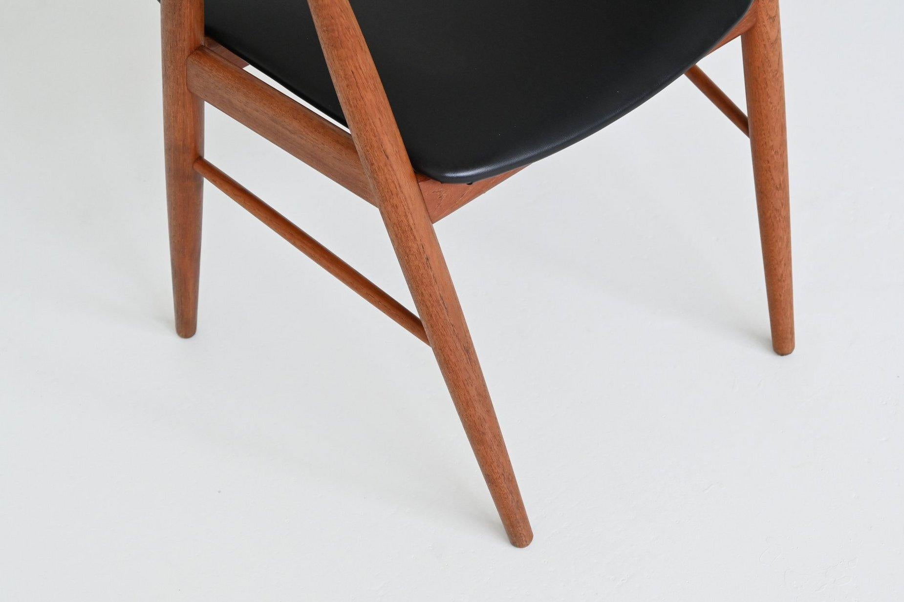 Aksel Bender Madsen and Ejnar Larsen teak dining chairs Denmark 1960 For Sale 12