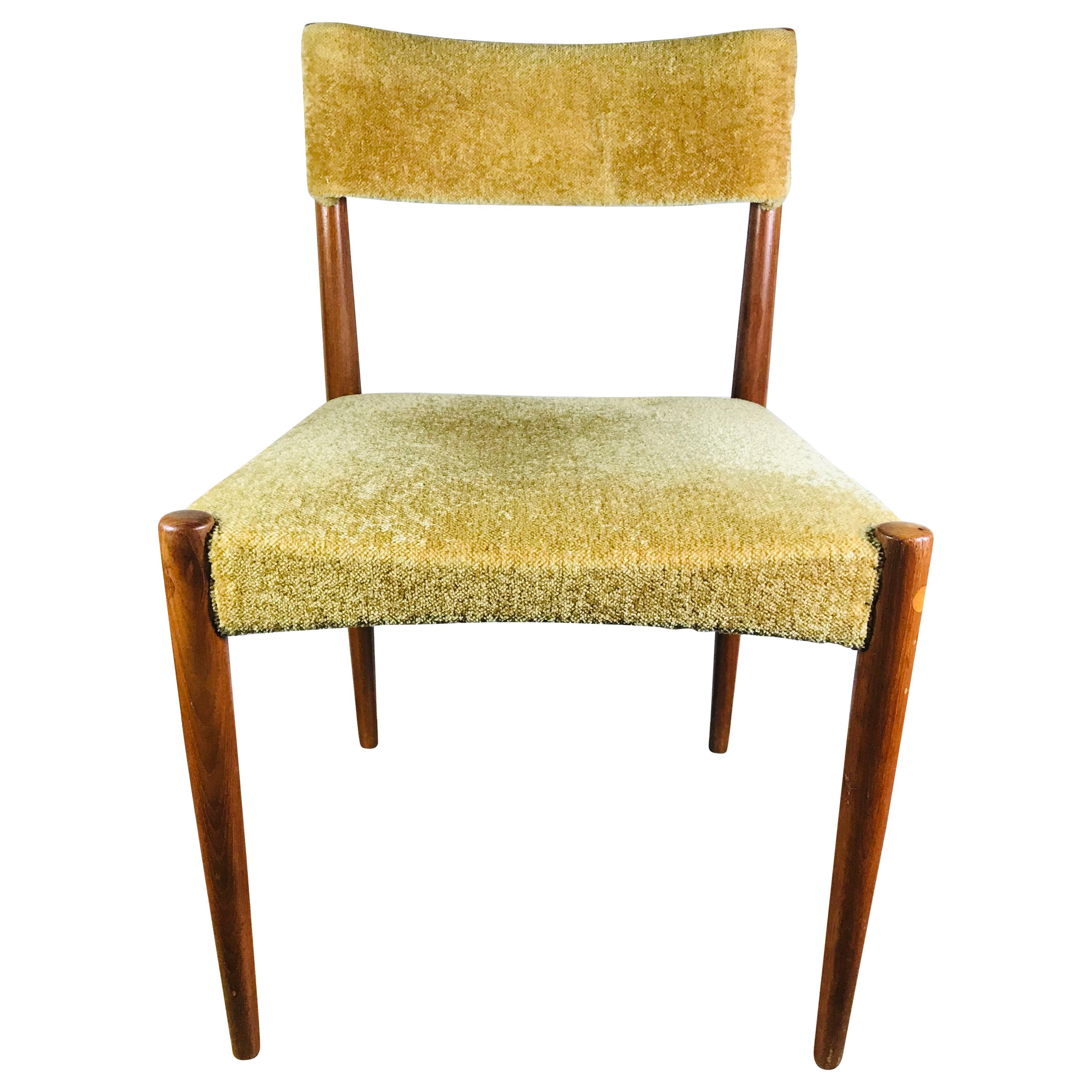 Aksel Bender Madsen Dining Room Chairs For Sale
