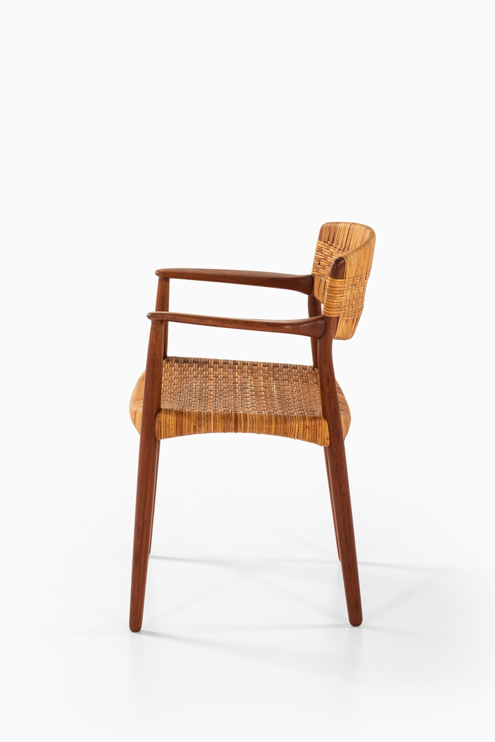 Aksel Bender Madsen & Ejner Larsen Armchair by Cabinetmaker Willy Beck For Sale 1