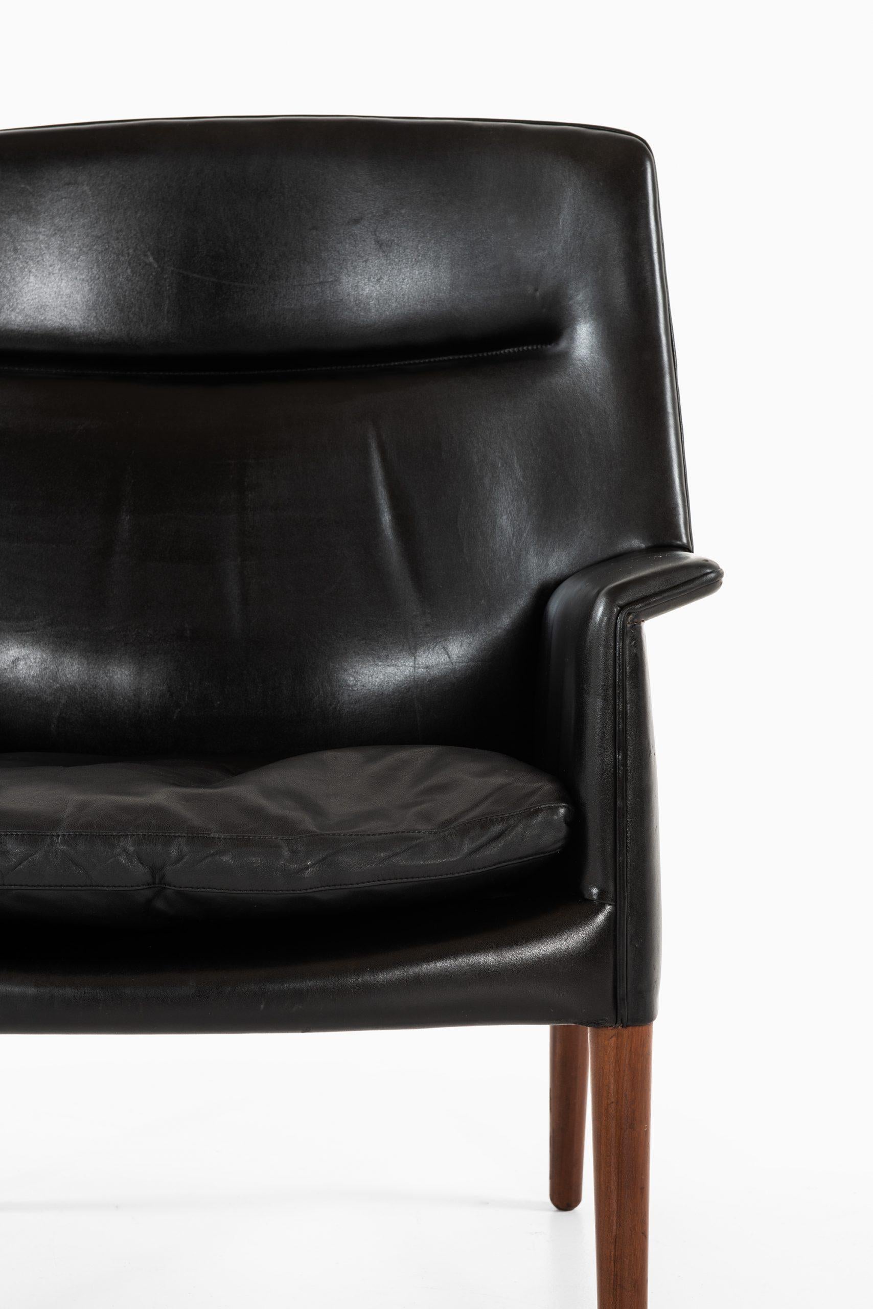 Aksel Bender Madsen & Ejner Larsen Easy Chair des Tischlers Willy Beck (Skandinavische Moderne) im Angebot