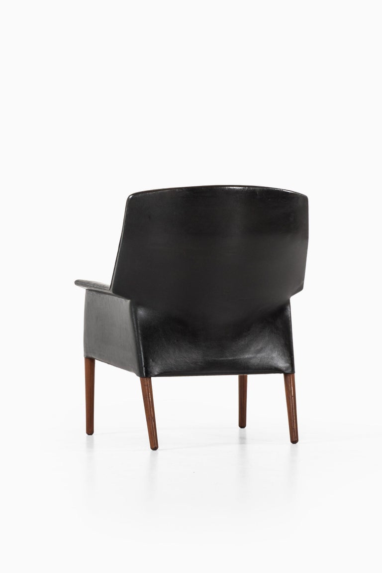 Aksel Bender Madsen & Ejner Larsen Easy Chair by Cabinetmaker Willy Beck For Sale 1