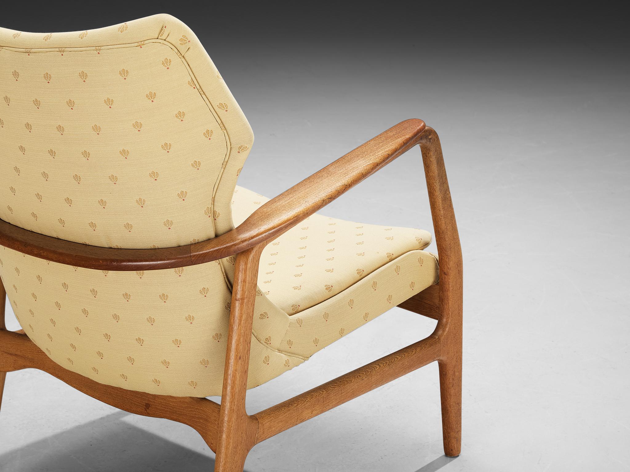 Mid-Century Modern Aksel Bender Madsen for Bovenkamp Lounge Chair in Oak and Yellow Upholstery