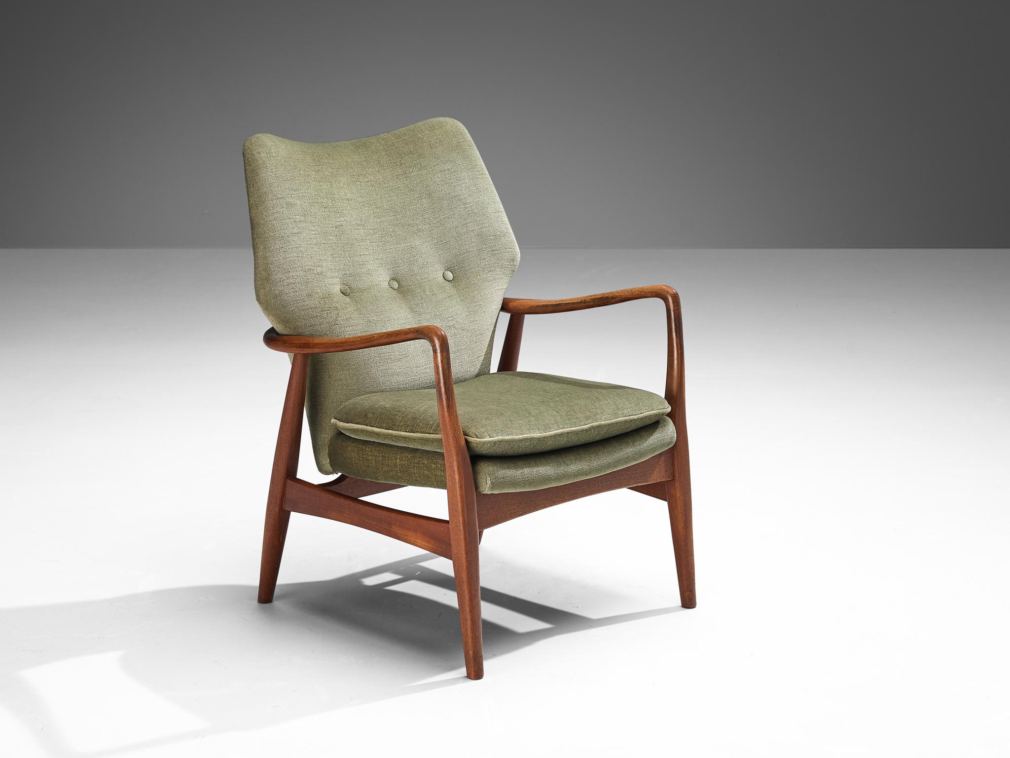 Aksel Bender Madsen for Bovenkamp, teak, fabric, Denmark, 1950s

This lounge chair by Aksel Bender Madsen is produced by Bovenkamp. The Danish designer once again proved his great eye for detail and high-level of craftsmanship this lounge chair is