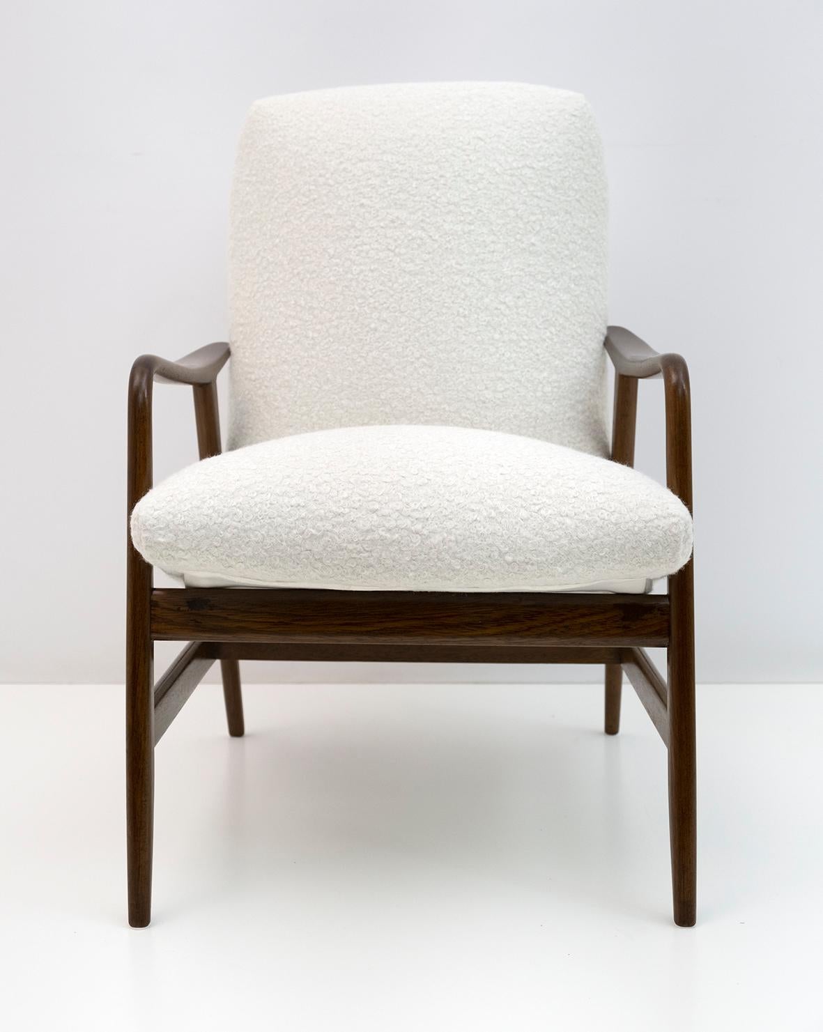 Scandinavian Modern Aksel Bender Madsen for Bovenkamp Teak Lounge Chair in Soft White Chenille, 60s