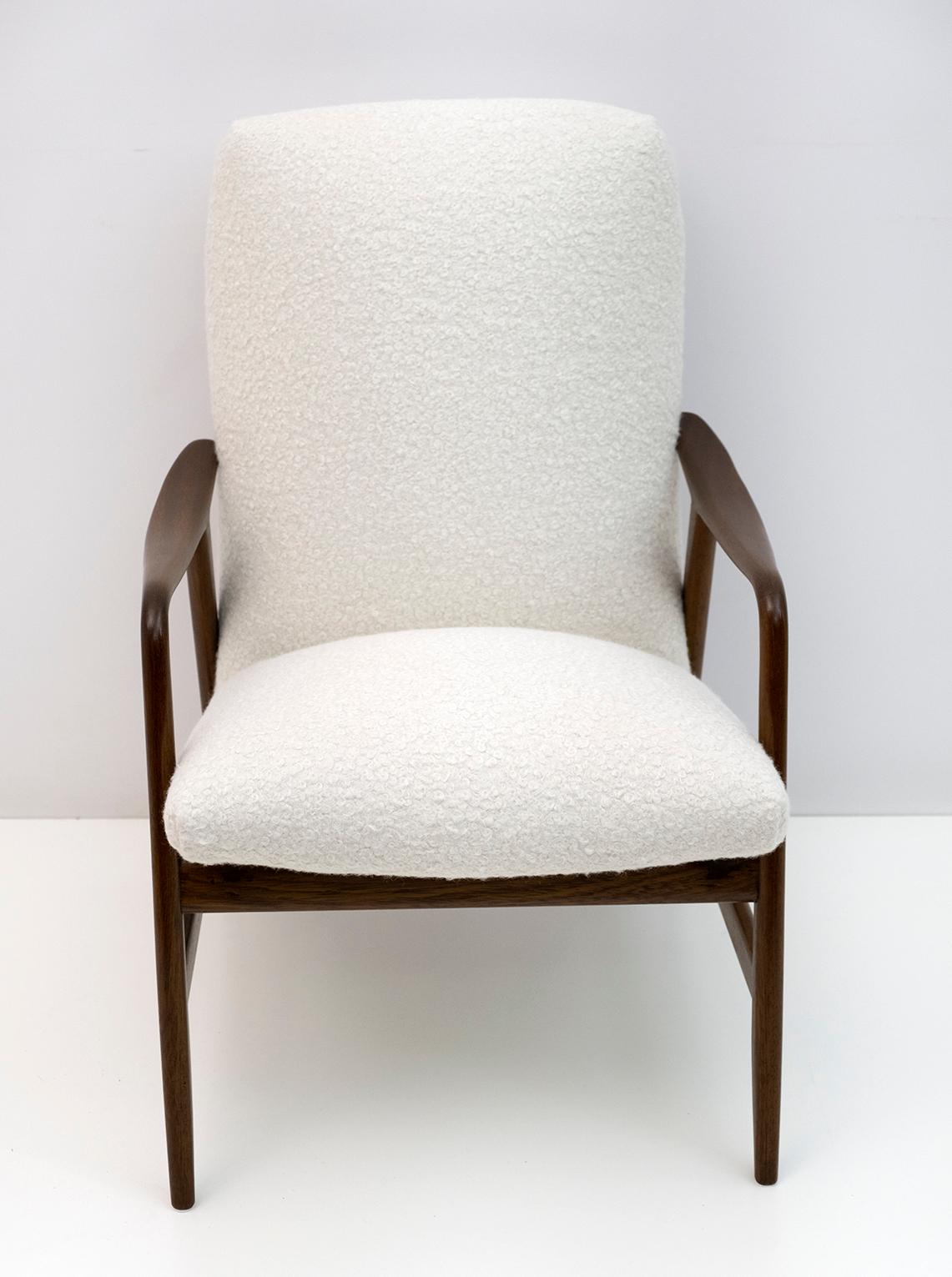 Mid-20th Century Aksel Bender Madsen for Bovenkamp Teak Lounge Chair in Soft White Chenille, 60s