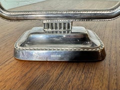 AKSEL HOLMSEN (XIX-XX) Coppia di candelabri ART DECO in argento, HALLMARK 830