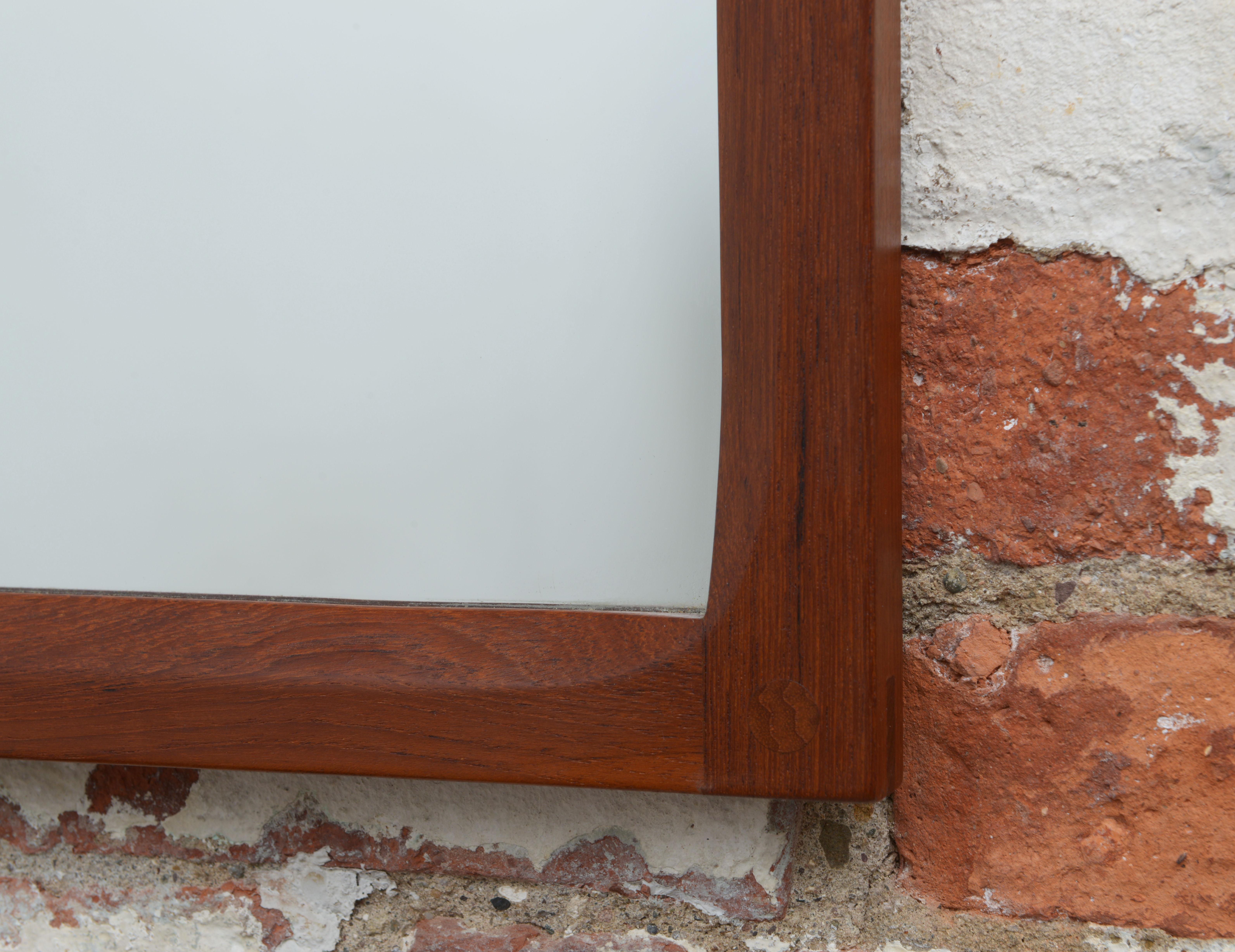 Aksel Kjersgaard for Odder Møbler Teak Wall Mirror, 1960s In Excellent Condition For Sale In Brooklyn, NY