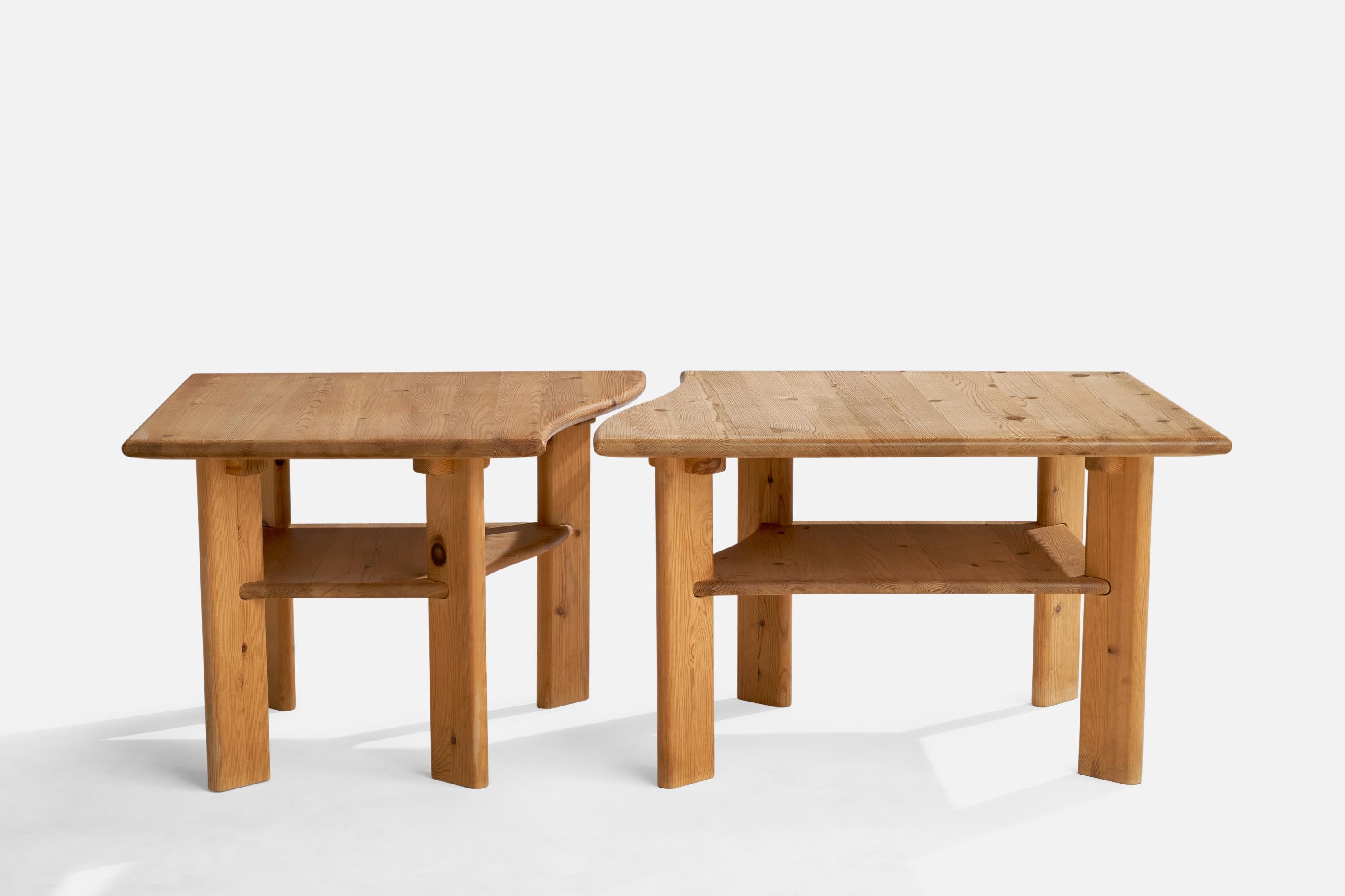 Late 20th Century Aksel Kjersgaard, Side Tables or Coffee Table, Pine, Denmark, 1970s For Sale