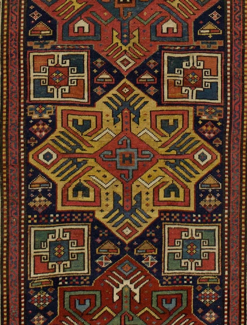 Akstafa Flächenteppich 3'7 x 11'6 (Wolle) im Angebot