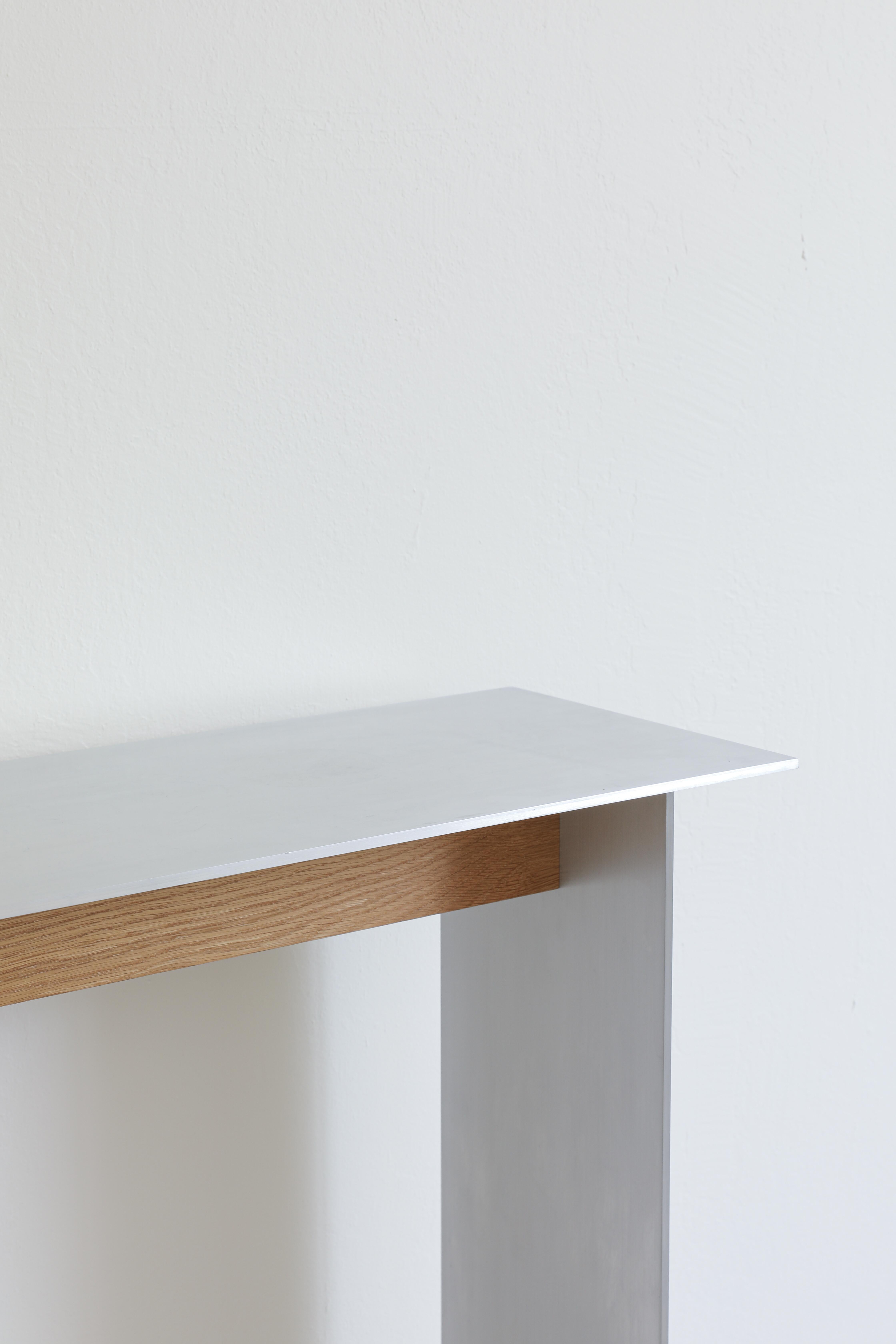AL-02 Console Table by Orlando Pippig In New Condition For Sale In Geneve, CH