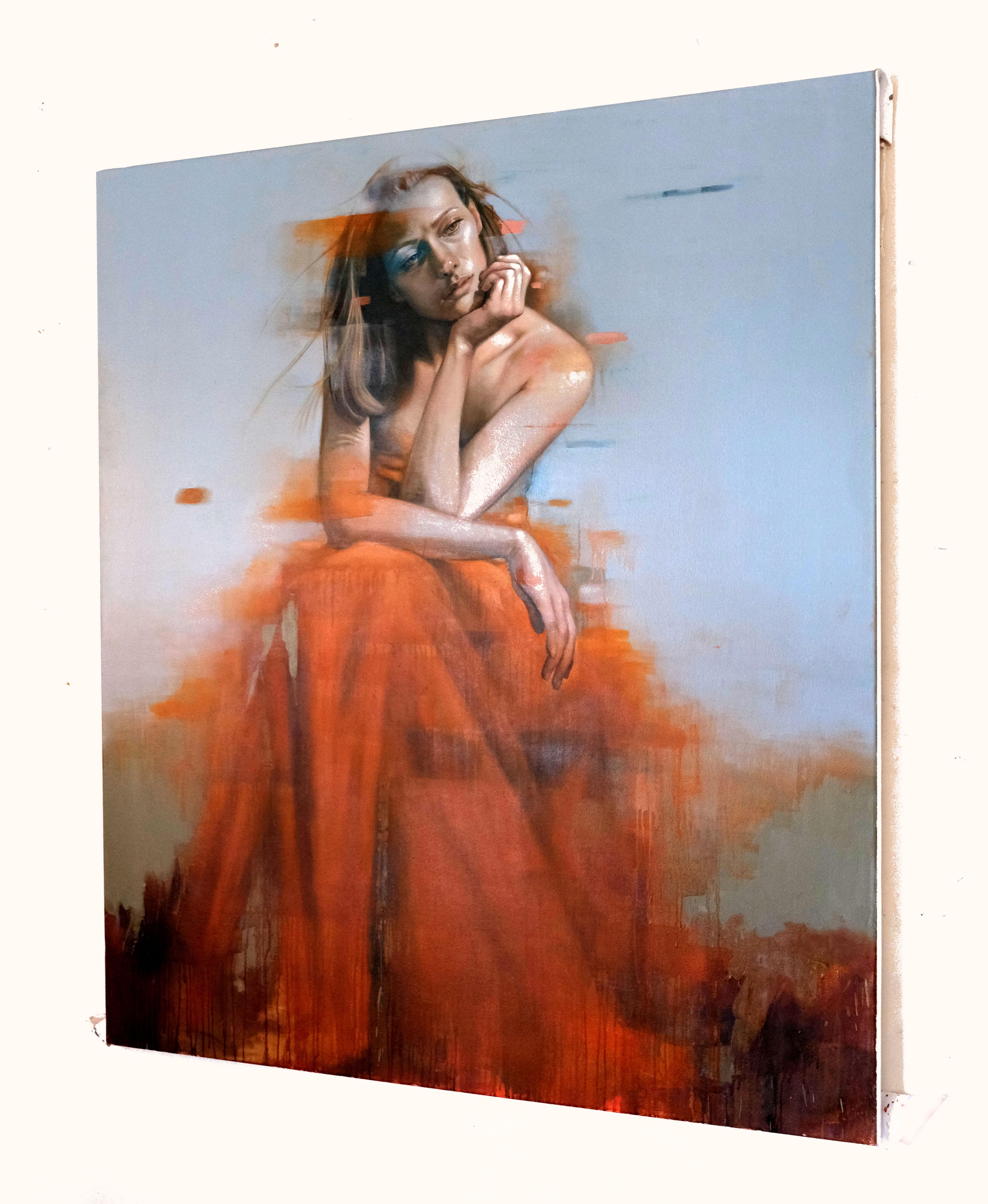 Herbstbreeze II, Figuratives Ölgemälde, Frau in rot-orangefarbenem Kleid (Grau), Abstract Painting, von Al Saralis
