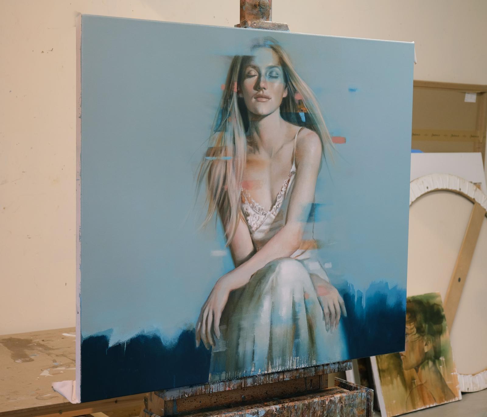 Introspect - Oil painting of beautiful blonde girl, blue background im Angebot 1