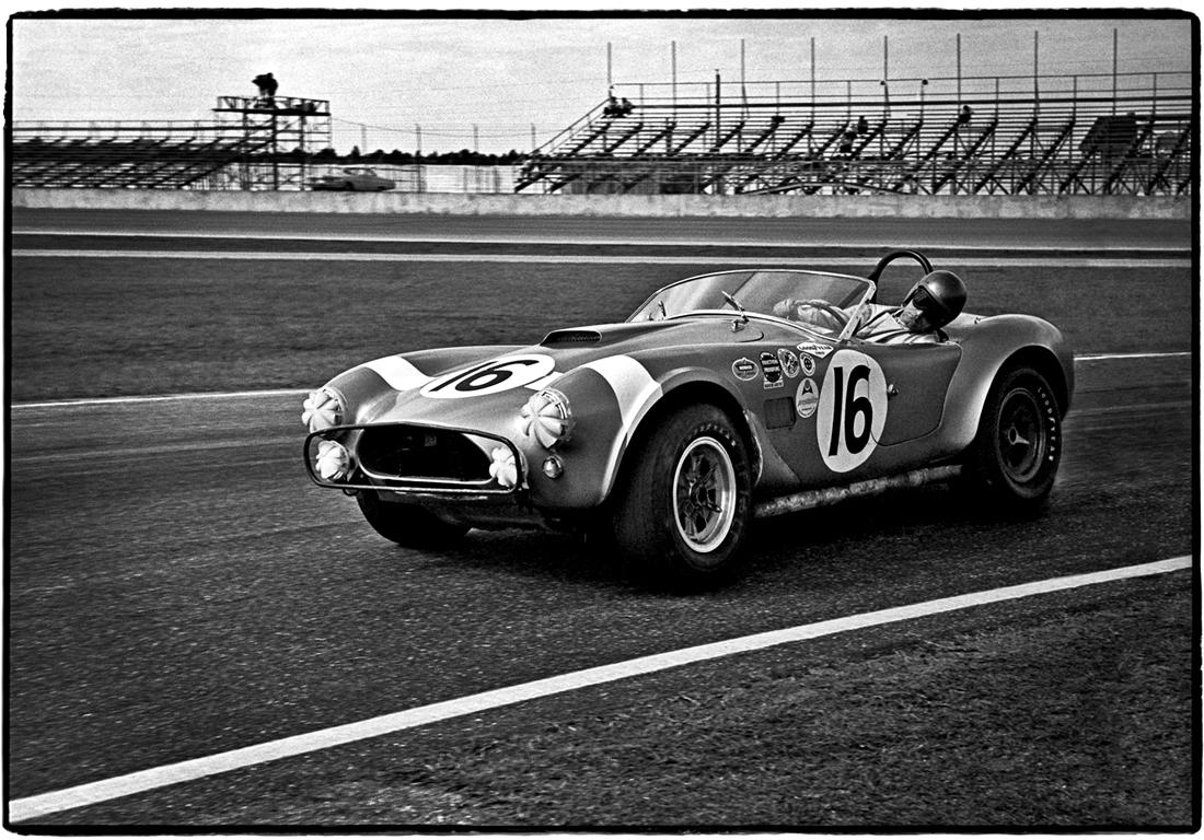 Black and White Photograph Al Satterwhite - Bob Johnson (co-driver Dan Gurney) Shelby Cobra FIA 289/ Daytona