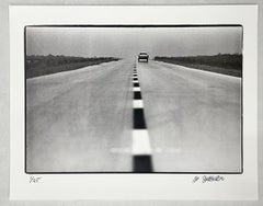 Autoroute sans fin - Route, voiture, conduite, voyage, noir et blanc
